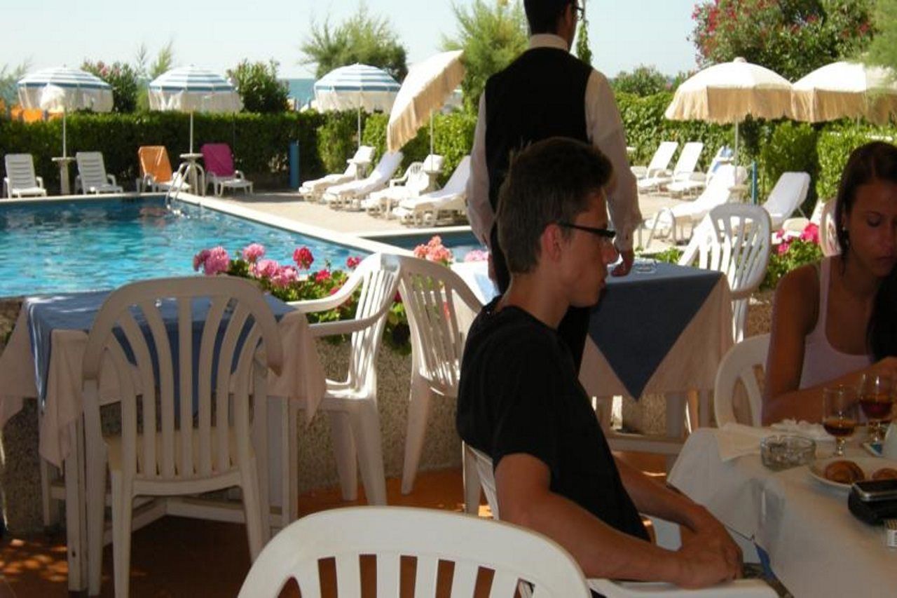 Imperial Palace Lido di Jesolo Exterior foto